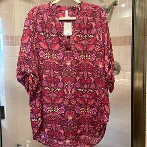 Roper women’s western lg. Floral red blouse